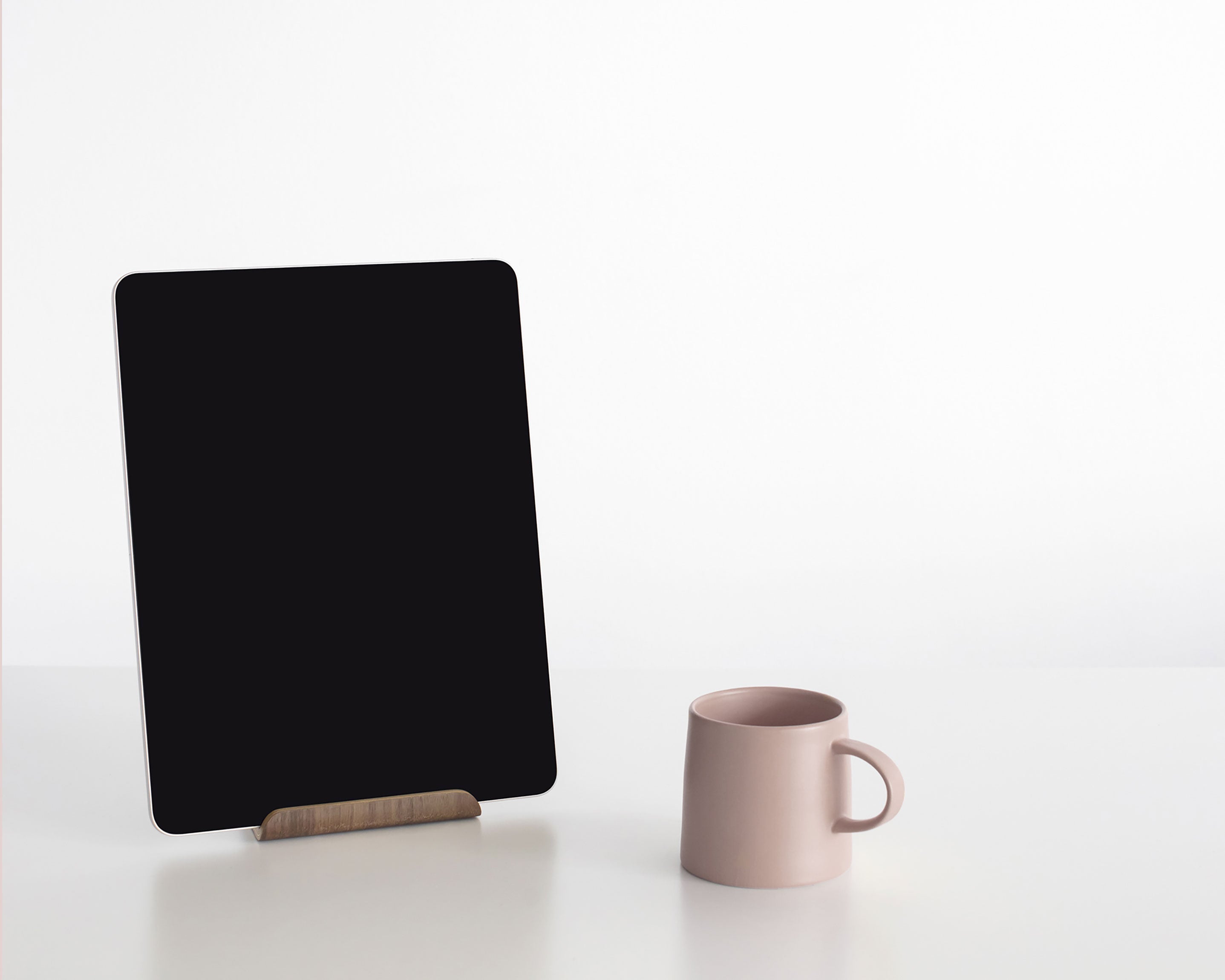 The Key Contract Clauses Your Group Coaching Program Shouldn’t Live Without